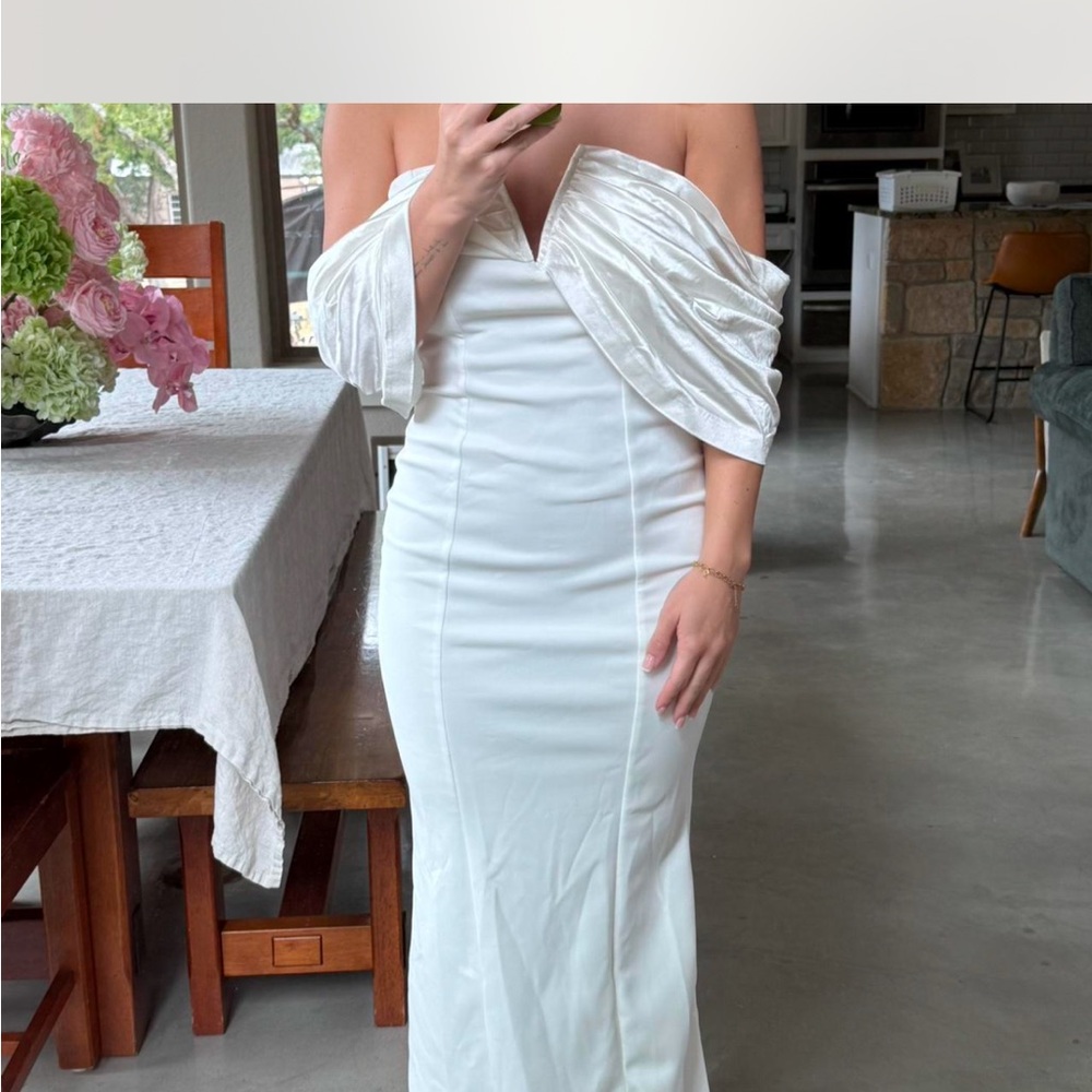 Elegant White Off-Shoulder Dress